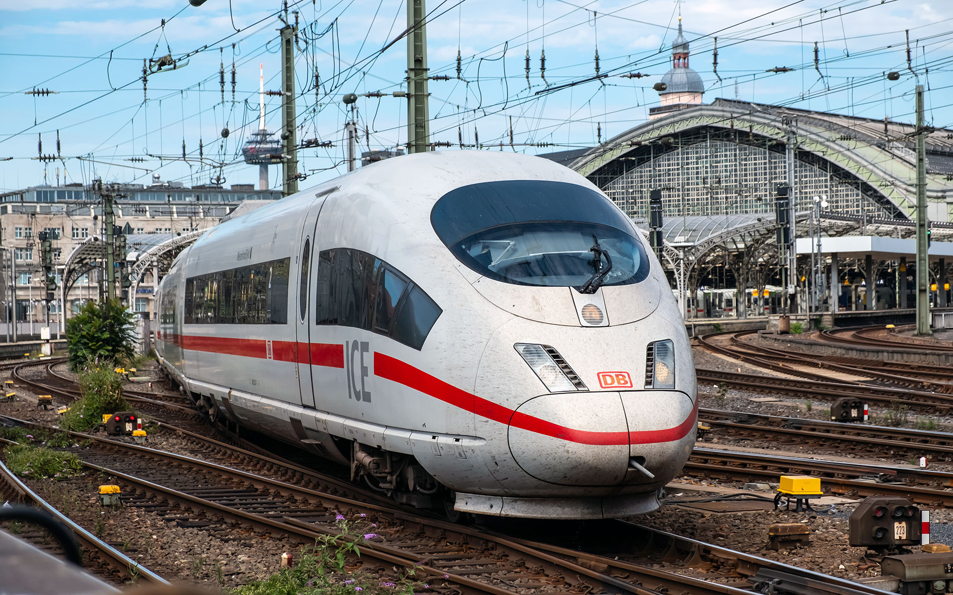 A Deutsche Bahn ICE leaving Cologne station. The city on the Rhine will see faster connections to both Berlin and Munich in the 2022 timetables (photo © Andrea La Corte / dreamstime.com).